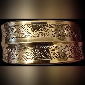 80's Vintage Engraved Gold Cuff Bangle Bracelet